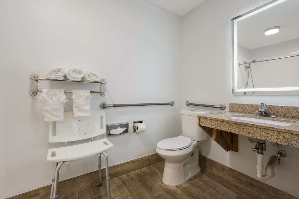 SureStay Hotel by Best Western Tuscaloosa Southeast - photo 13