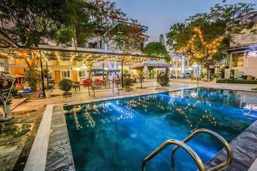 Phương Đông Hotel - last minute hotel in Unknown City