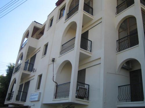 Chariandry Court — 4-Star Luxury Hotel in Pissouri, Cyprus
