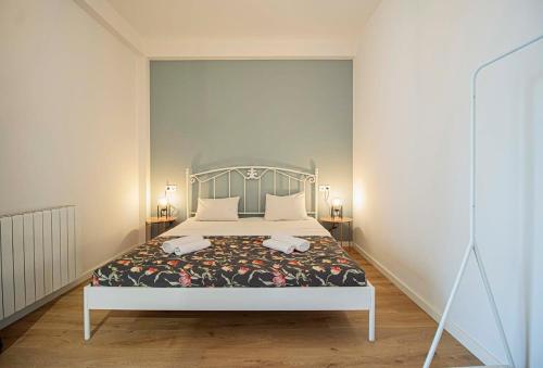2BR Colorful Apt on Vera Near Stamba By Wehost
