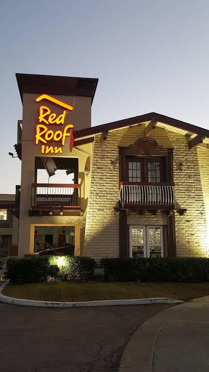 Airport Inn & Suites in Tulsa, United States