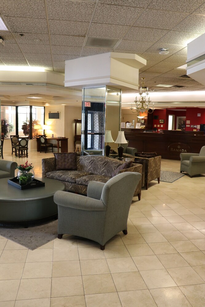 Ramada Plaza By Wyndham Hagerstown — Hagerstown