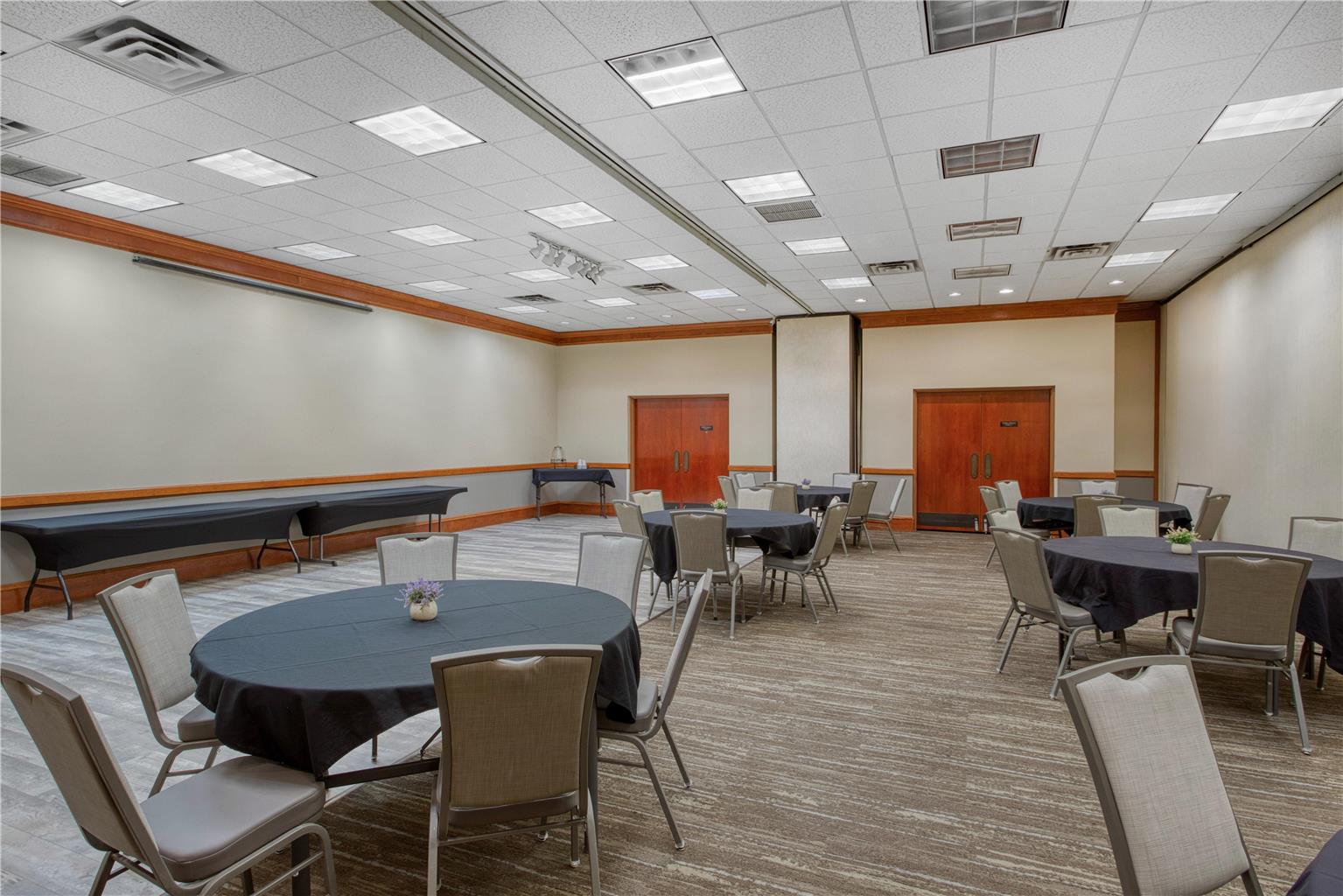 SureStay Plus Hotel by Best Western Price - photo 10