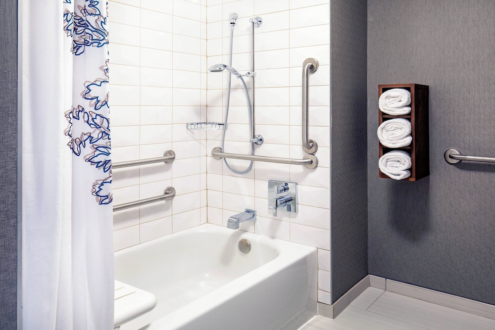 Residence Inn by Marriott Boston Woburn - photo 18