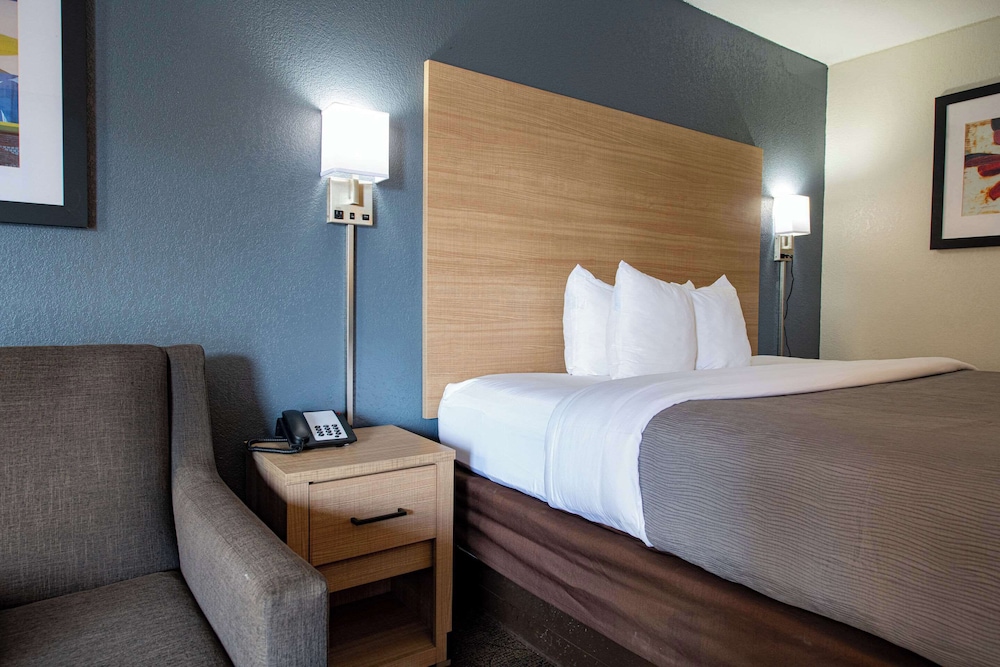 Quality Inn Monroe - photo 8