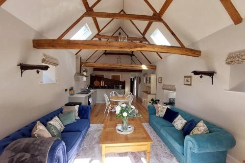 Luxury Victorian Hayloft barn self contained — 4-Star Luxury Hotel in South Witham, United Kingdom