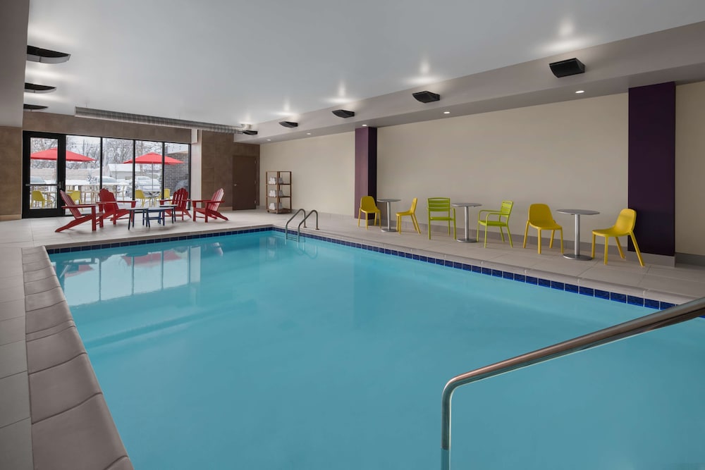Home2 Suites by Hilton Des Moines at Drake University - photo 24