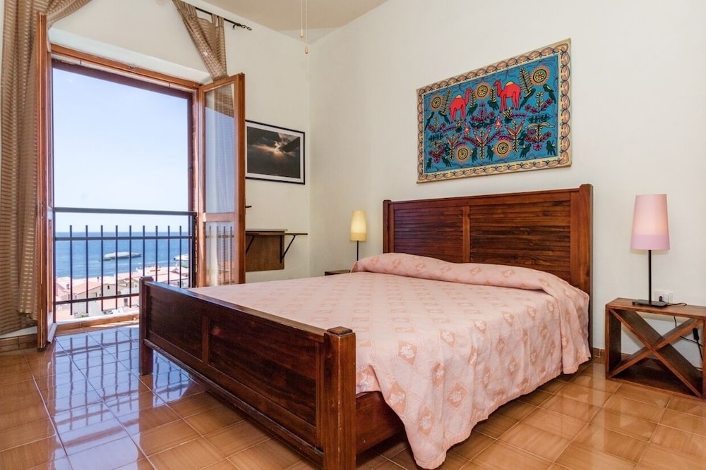 Mare Lughente — 4-Star Luxury Hotel in Cuglieri, Italy