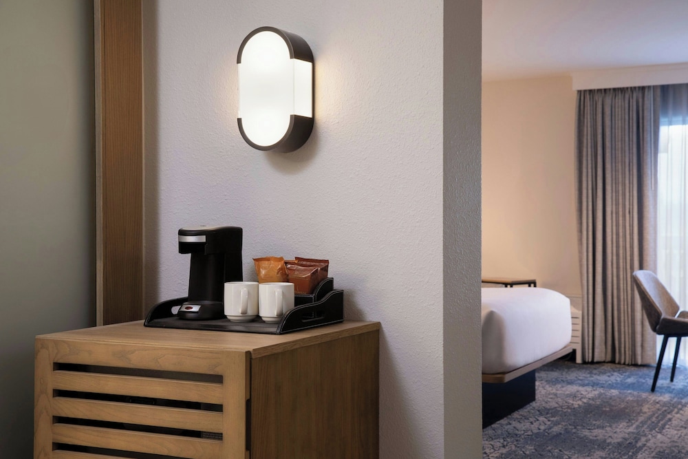 Sheraton Westport Chalet Hotel St. Louis - photo 27