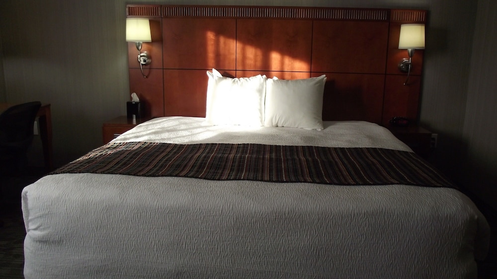 Country Inn & Suites by Radisson Delta Park North Portland - photo 8