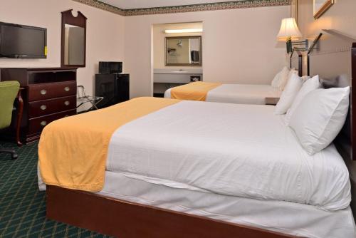 Five Star Inn Burleson - photo 16