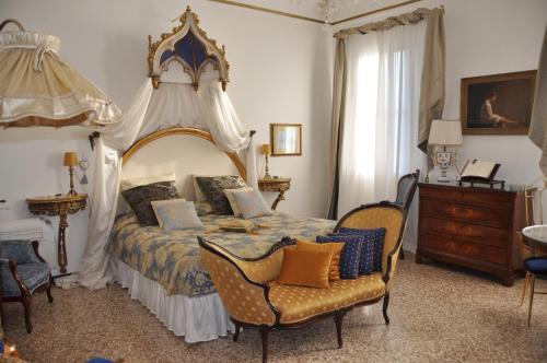 La Chambre D'ella — 4-Star Luxury Hotel in Venice, Italy