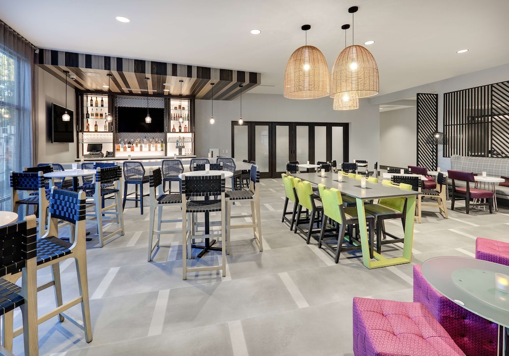 Hampton Inn by Hilton Irvine Spectrum Lake Forest - photo 24