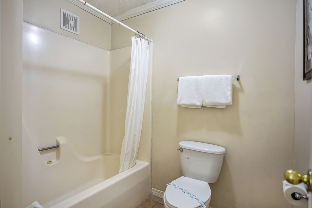 Edgewater Inn Biloxi Beach - photo 6
