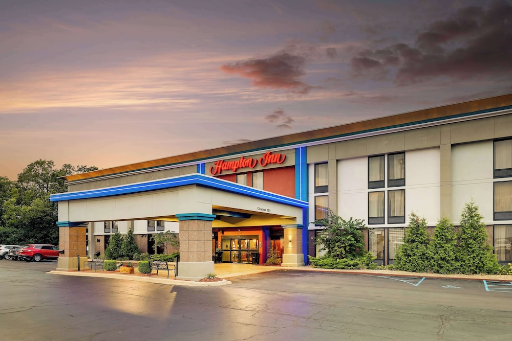 Hampton Inn Rolla - photo 43