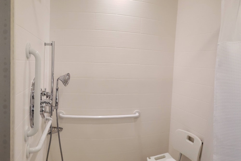 SpringHill Suites by Marriott Grand Junction Downtown Historic Main St. - photo 9