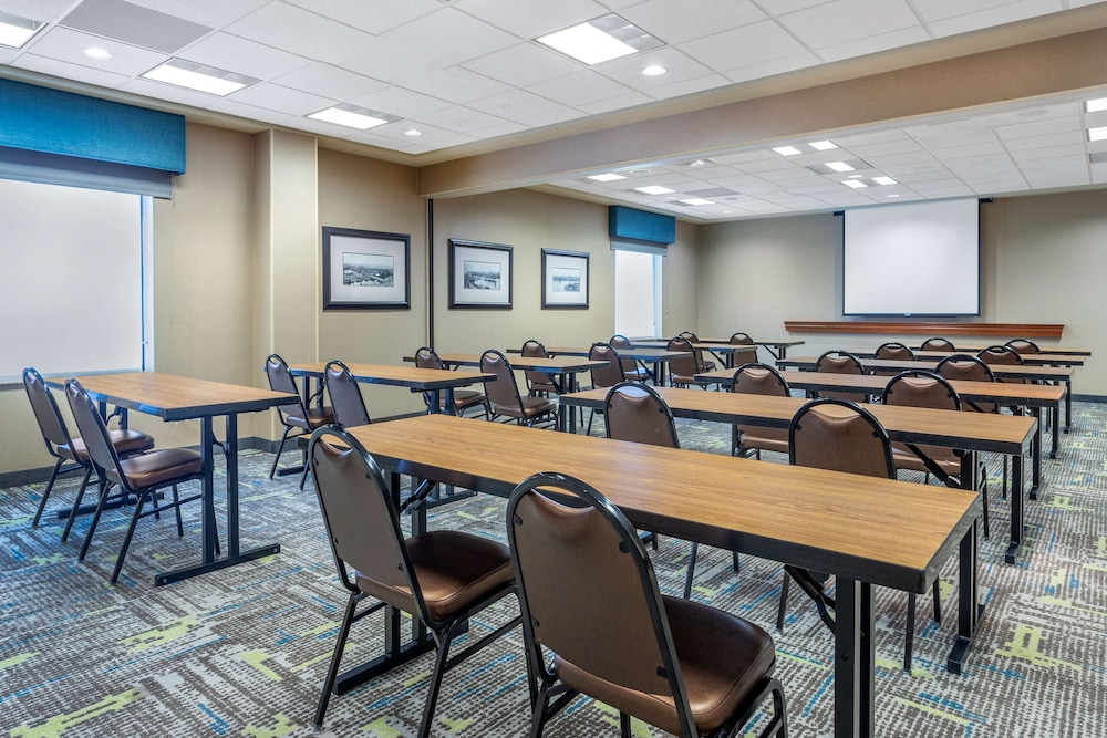 Hampton Inn Suites Minneapolis St Paul Arpt Mall of America - photo 39