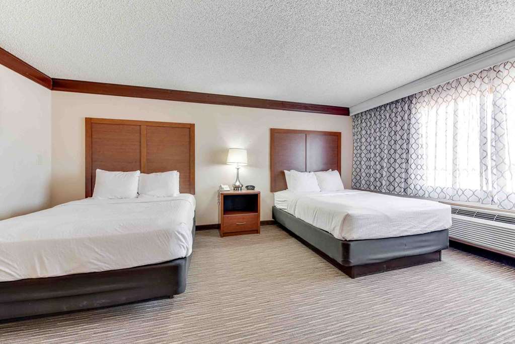 Best Western Movie Manor - photo 18