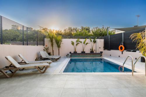 Ostrako Luxury Villa — 4-Star Luxury Hotel in Irakleion, Greece