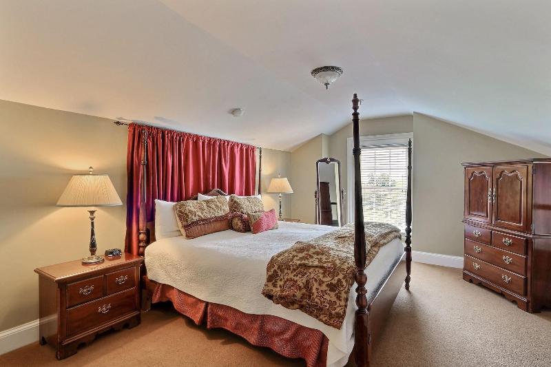 The Presidents Quarters Inn - photo 174
