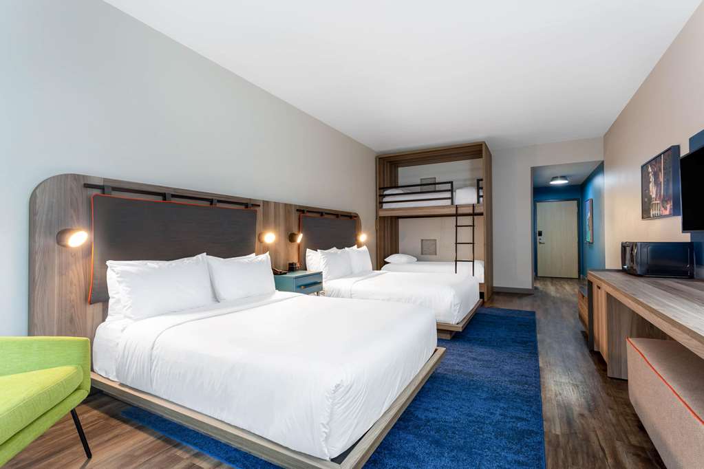TRYP by Wyndham Orlando - photo 18