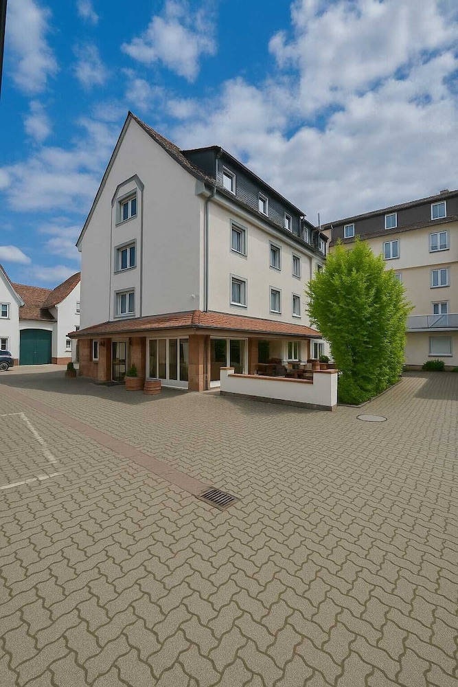 Hotel Löwen Seckenheim in Mannheim, Germany