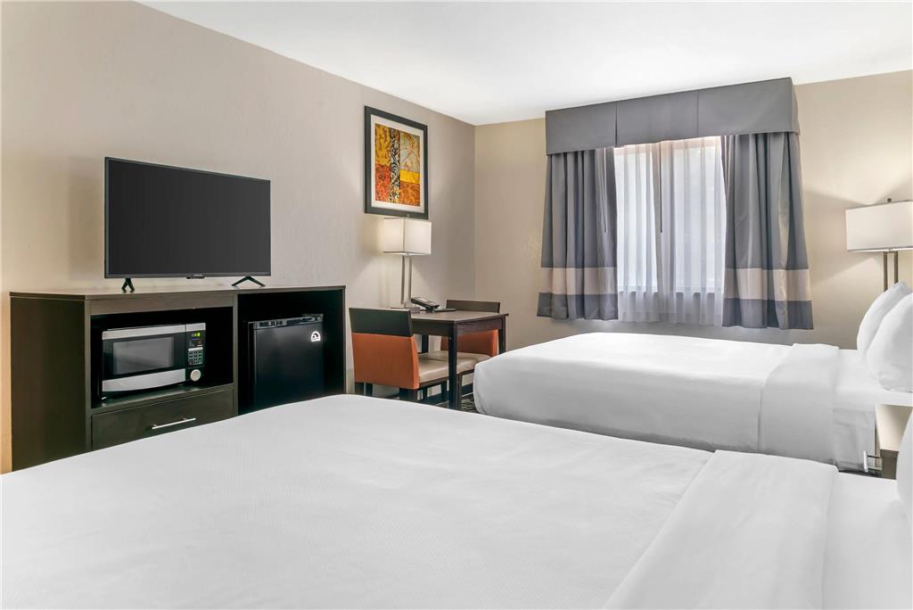 Quality Inn Grand Rapids South Byron Center - photo 7