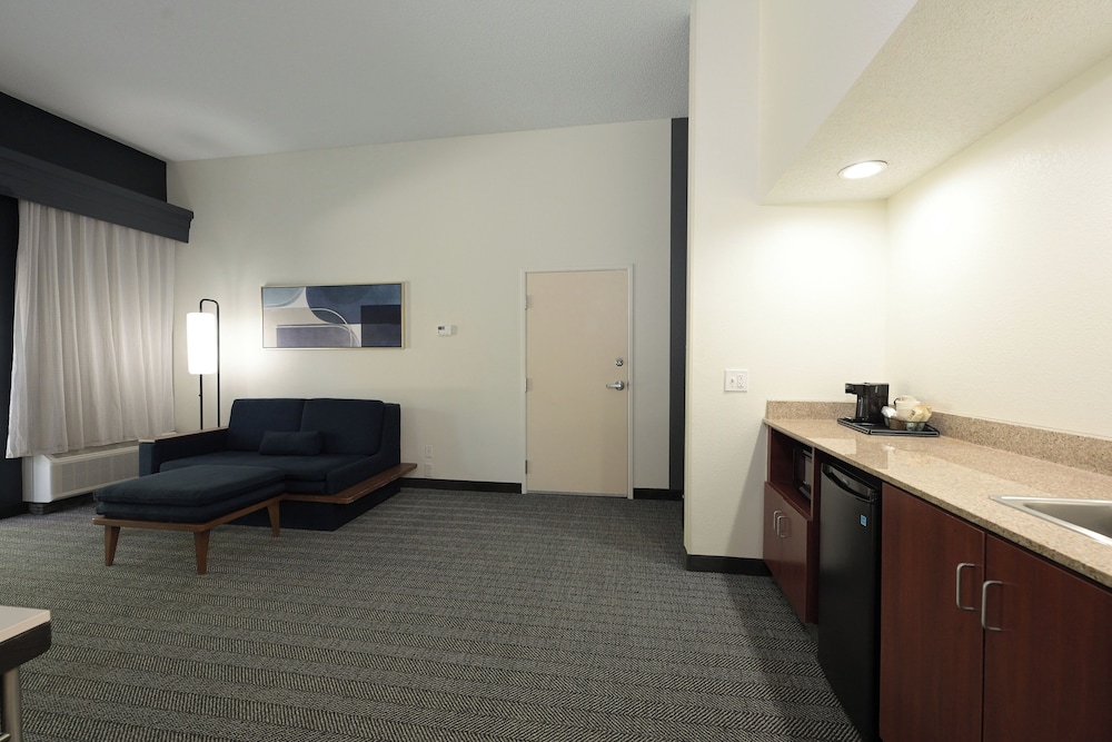 Courtyard by Marriott Albany - photo 11