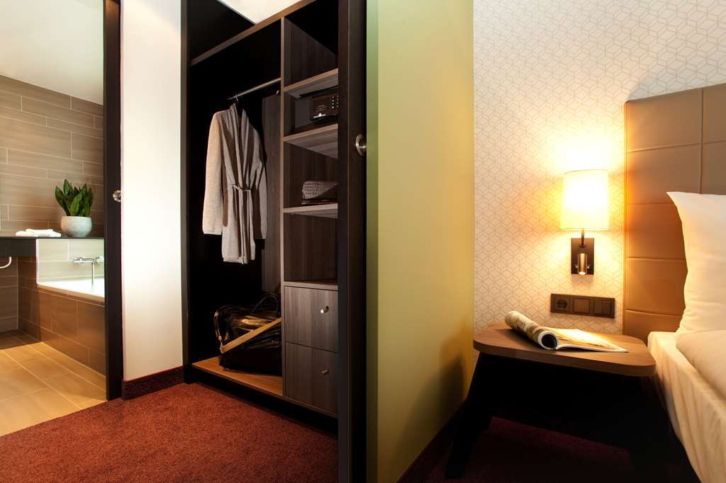 Steigenberger Parkhotel, Braunschweig/Brunswick, Germany - Suite