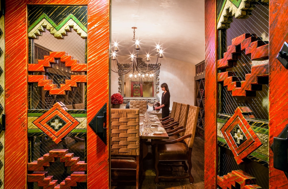 Rosewood Inn of the Anasazi - photo 18