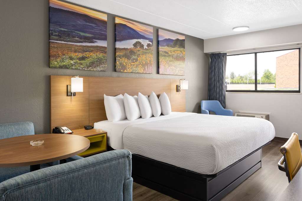 Days Inn by Wyndham Columbus Worthington - photo 38