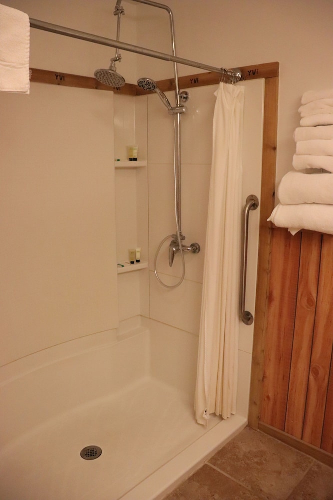 Yellowstone Valley Inn - photo 34