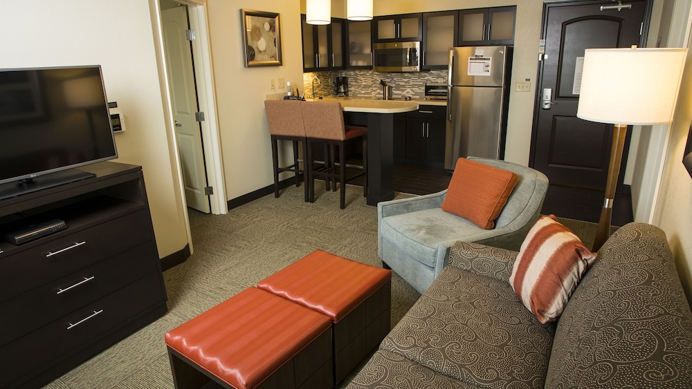 Staybridge Suites Lexington by IHG - photo 18