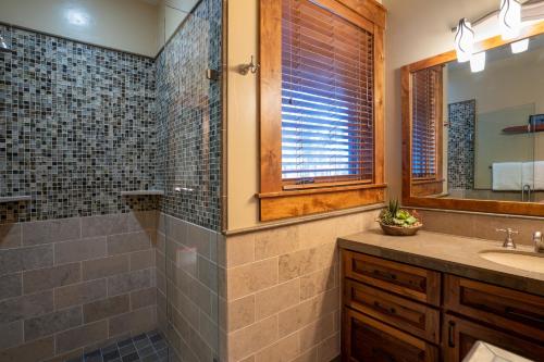 Luxury 4BD Located at Old Greenwood - photo 31