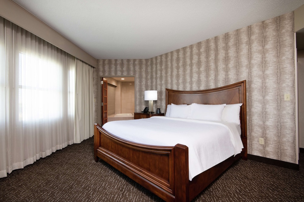 Embassy Suites Northwest Arkansas Hotel Spa & Convention - photo 15