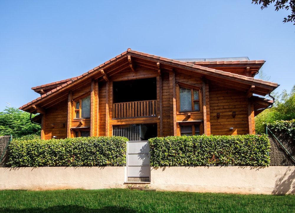 Accommodation de Salut Somlom - last minute hotel in Barcelona