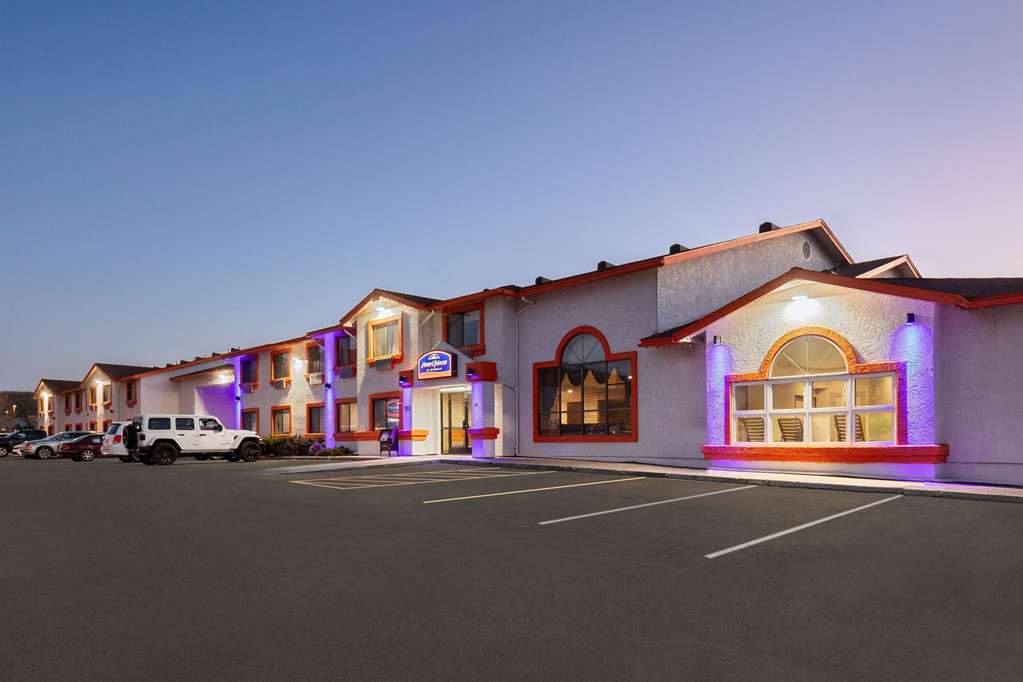 Howard Johnson by Wyndham Williams - photo 7