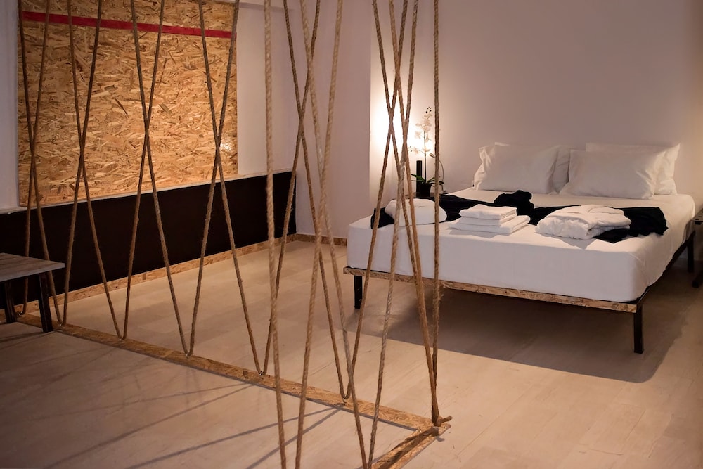 Piraeus Premium Suites — Piraeus — photo 3