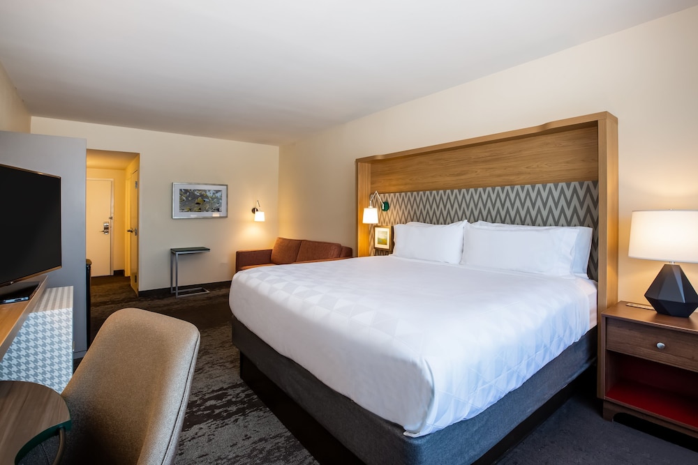 Holiday Inn Gulfport Airport by IHG - photo 4