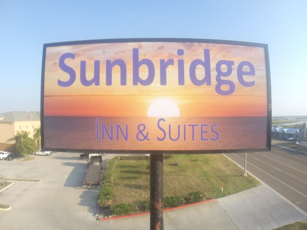 Sunbridge Inn & Suites - photo 18