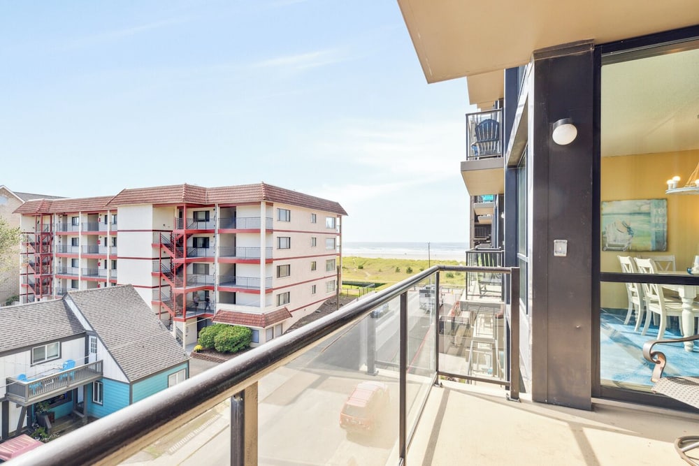 Sand & Sea Resort Condominiums - photo 810