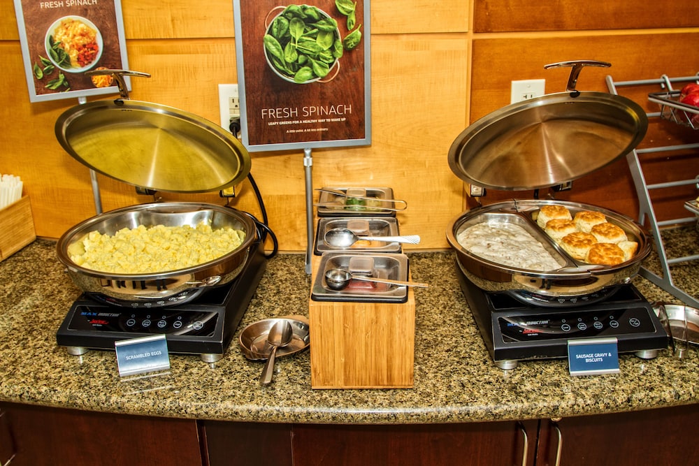 Springhill Suites by Marriott New Bern - photo 22