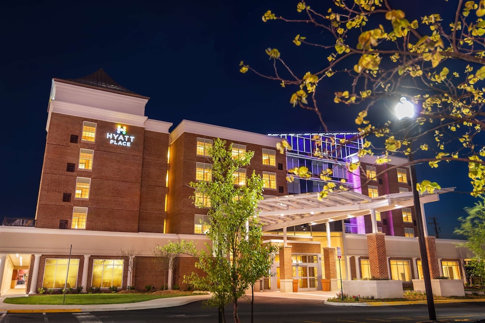 Hyatt Place Fredericksburg at Mary Washington - photo 45