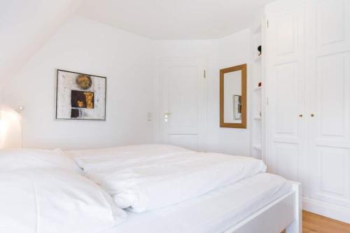 Watt Hüs Munkmarsch — 4-Star Luxury Hotel in Sylt-Ost, Germany