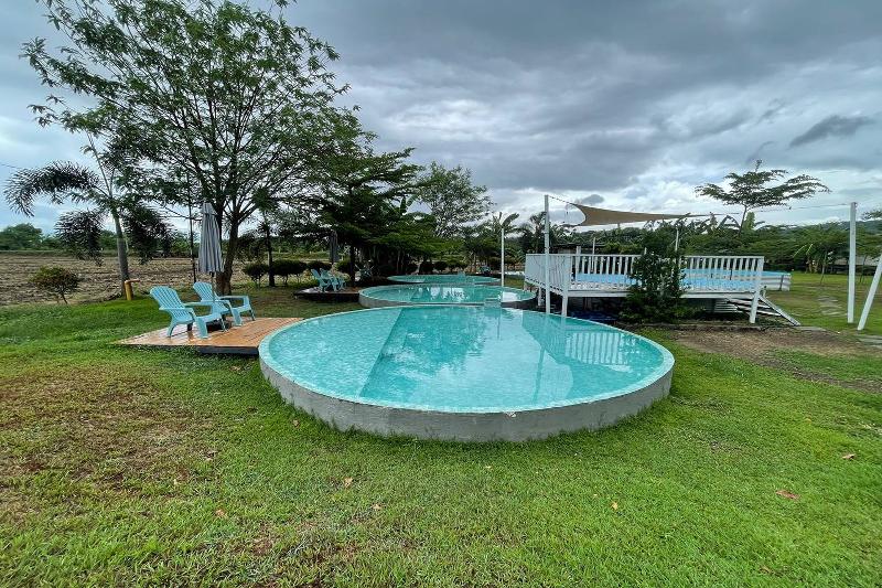 Santillana Hillside Farms pet-friendly hotel Arayat