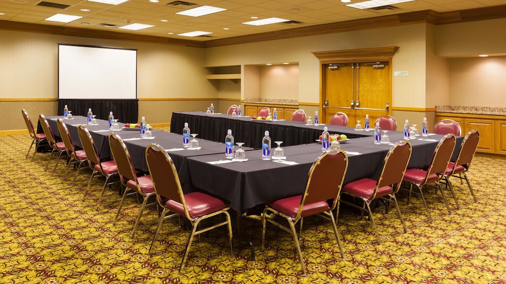 Holiday Inn Cincinnati Airport by IHG - photo 23