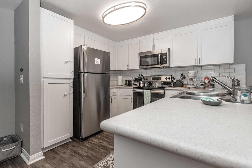 Resort Style Condo 220MV - photo 6