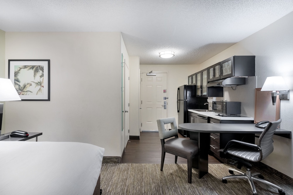Candlewood Suites Lake Mary by IHG - photo 18