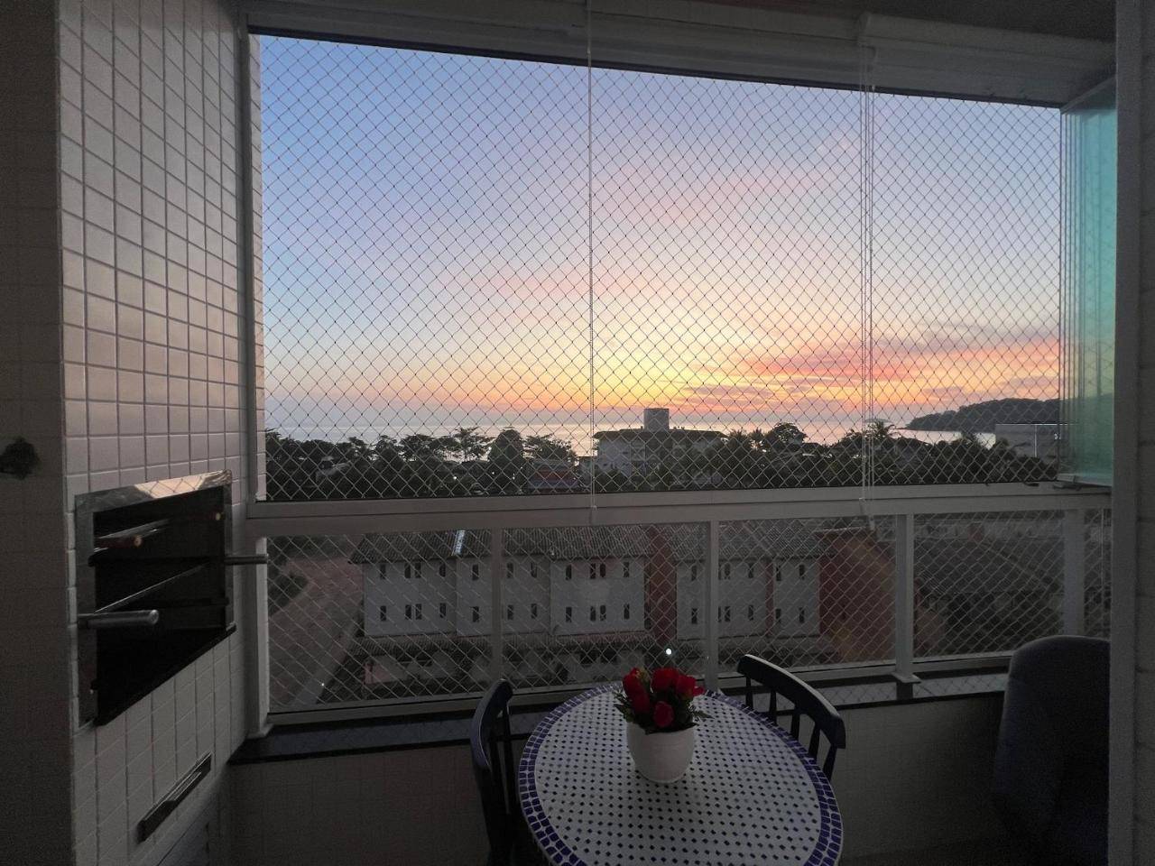 Apê Serenidade nas Toninhas Ubatuba — 4-Star Luxury Hotel in Ubatuba, Brasil
