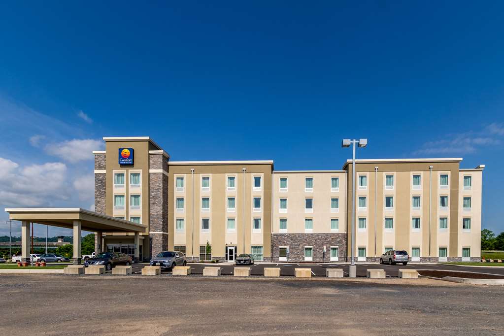 Comfort Inn & Suites Harrisburg Airport Hershey South - photo 2